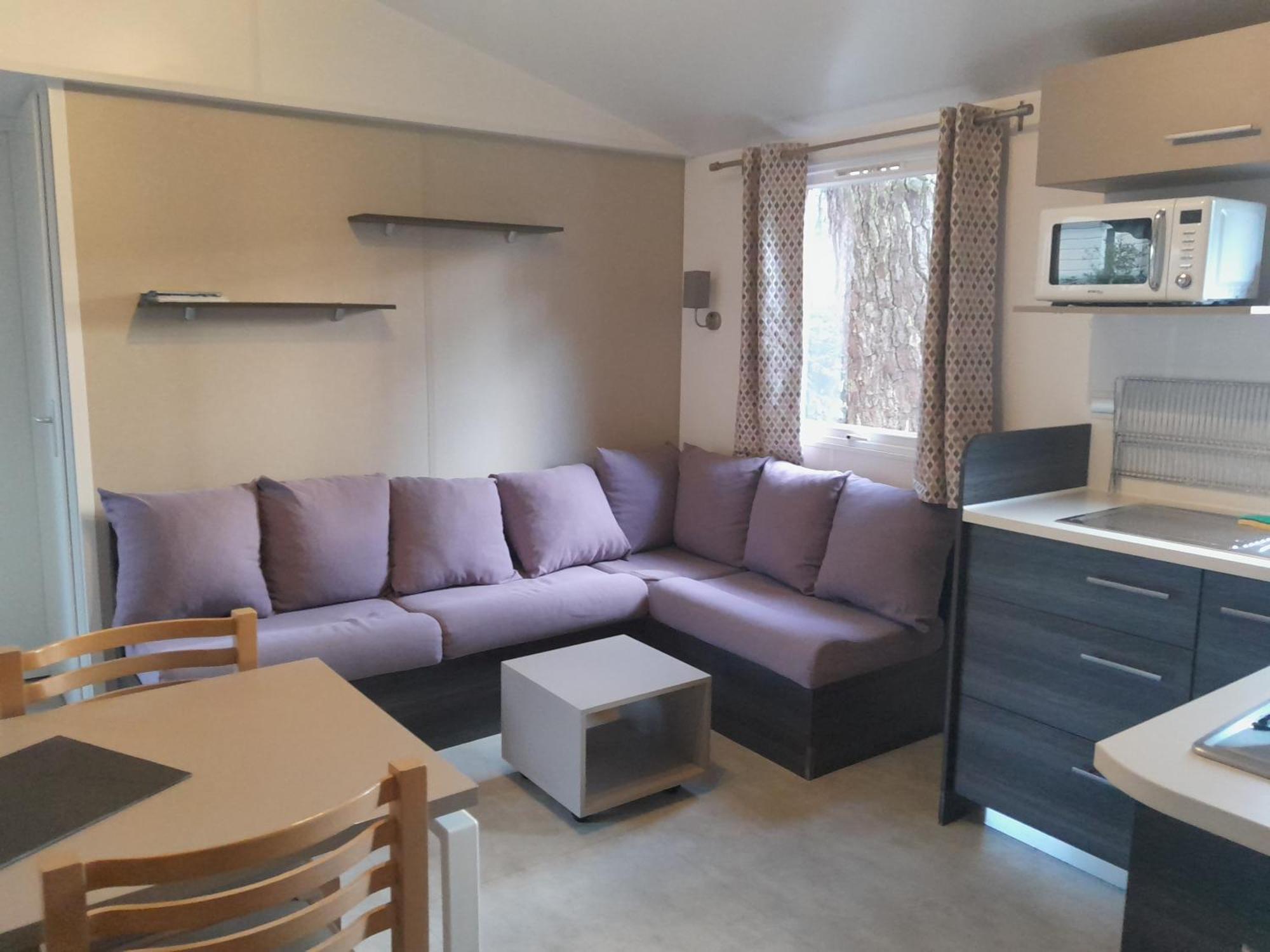 Mobilhome 4 Pers La Palmyre Hébergement de vacances *